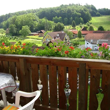 Gospodarstwo agroturystyczne Bauernhof Grain Feldbach (Styria)